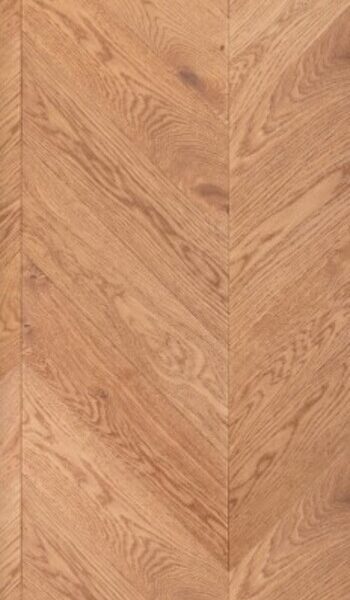 Troslojni parket CHEVRON 45, 130-155 mm, HRAST, NATUR, lakiran
